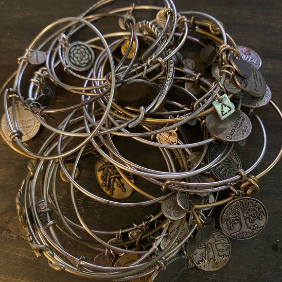 Lot of Alex & Ani (26) - Picture 1 of 1